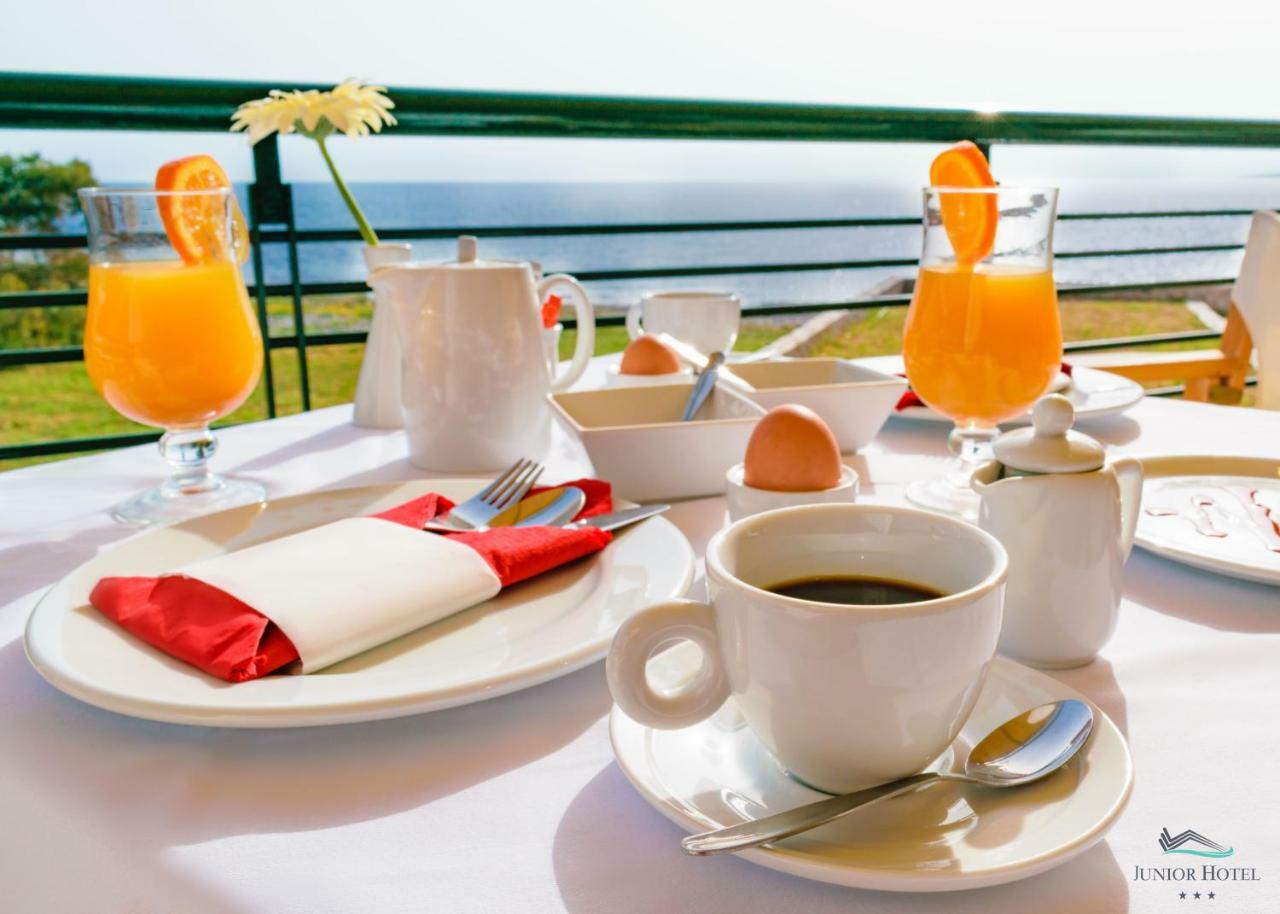 Junior Hotel Iria Luaran gambar